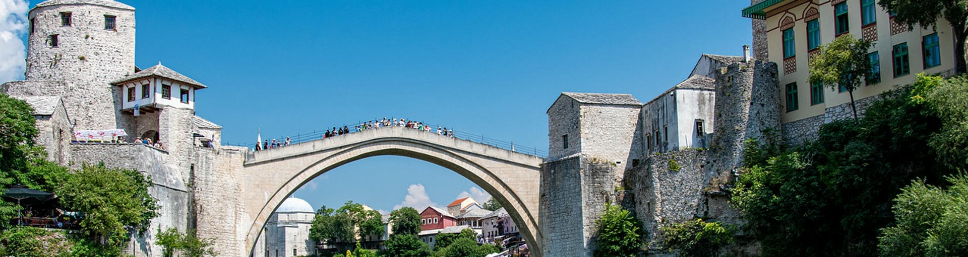 historische Bauwerke beim Wohnmobilurlaub in Bosnien entdecken